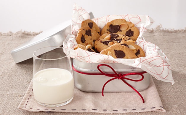 Macadamia Cookies