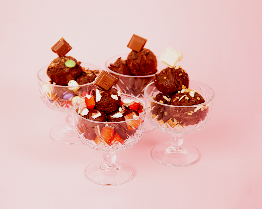 Rezept: DIY Schokoladen-Eisbecher-Variationen - RITTER SPORT Blog