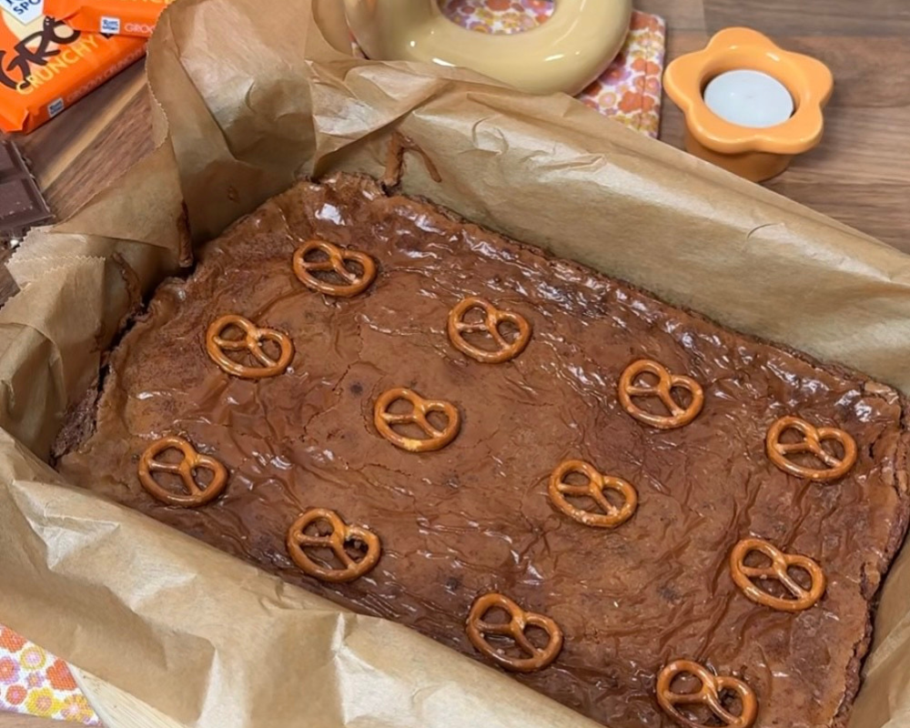 Brownies mit Salzbrezeln und der Ritter Sport Groovy Grunchy Brezel